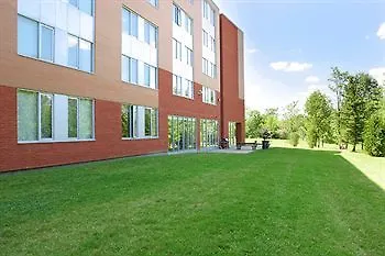 Sheridan College Residence 미시소거 캐나다