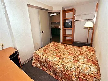 Sheridan College Residence Mississauga 3*,